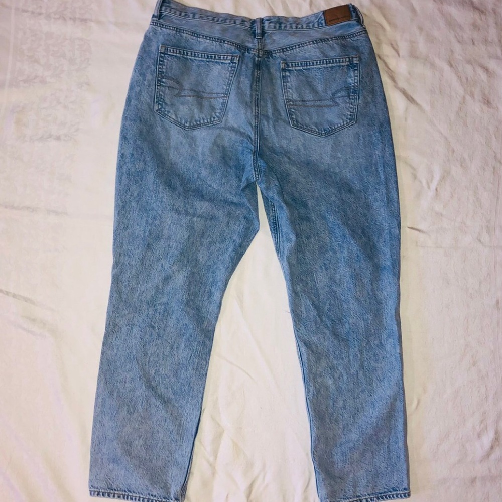 american eagle mom jeans